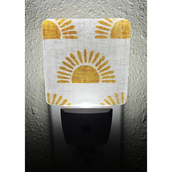 Sunrise Nightlight LED Nursery Home Kids Shower Gift Auto On Off Plugin - Picture 4 of 4